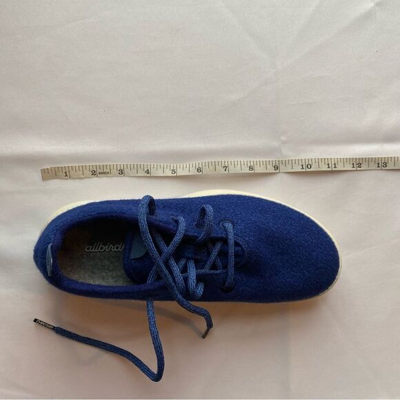 Allbirds Sam's Club Exclusive Wool Blue/ White Runners Size 8 - Picture 12 of 13